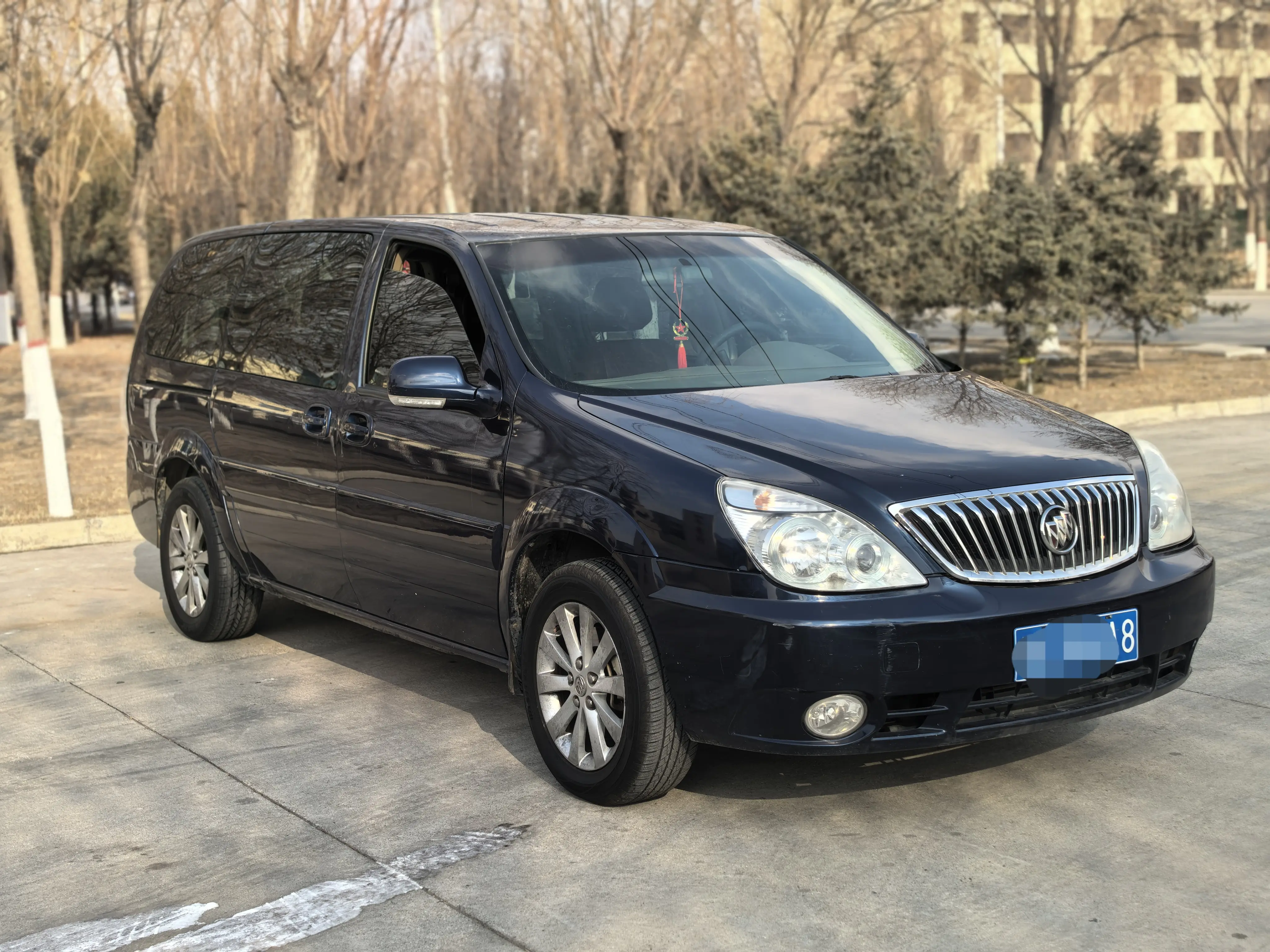 Buick GL8  из Китая