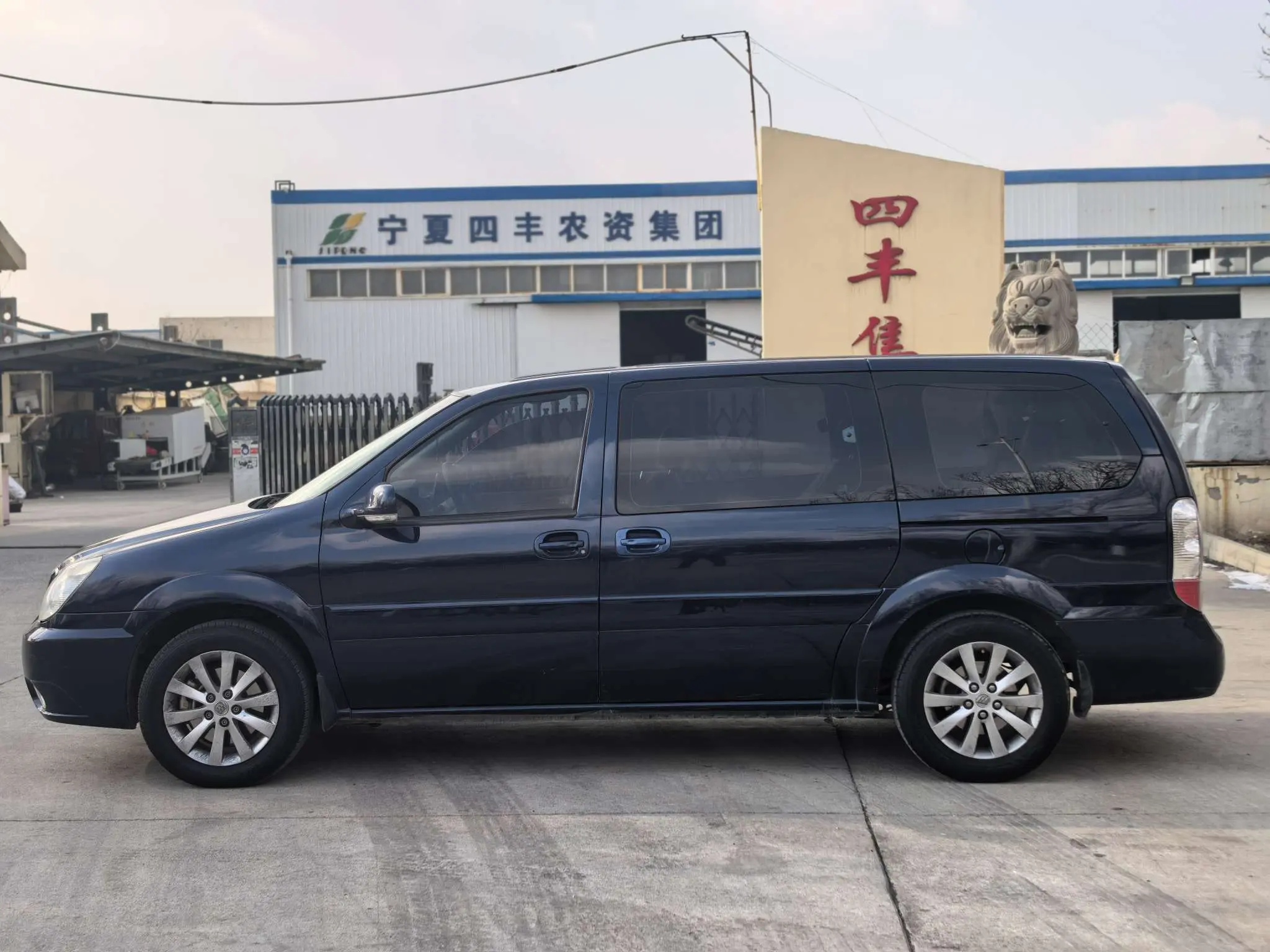 Buick GL8  из Китая