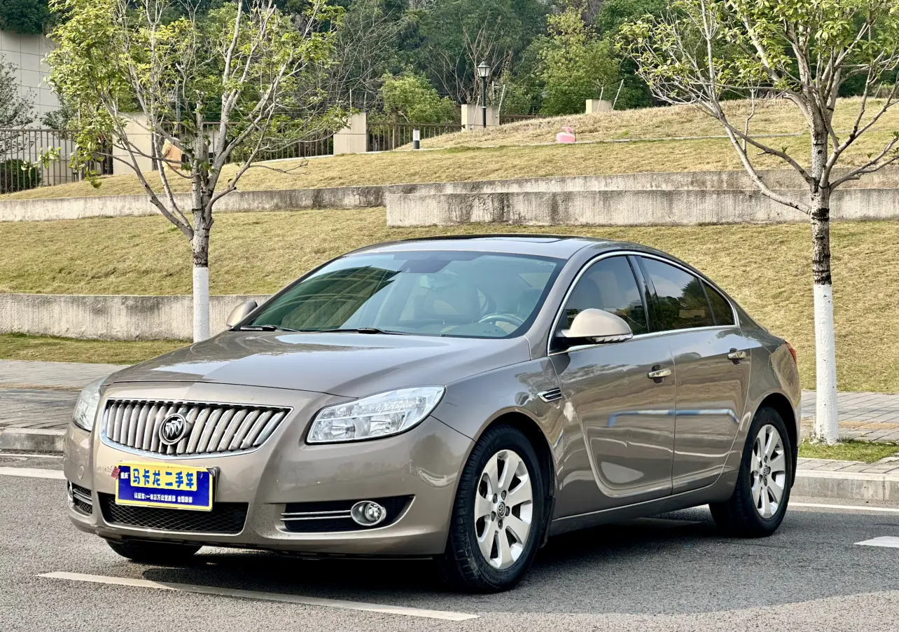 Buick Majesty  из Китая