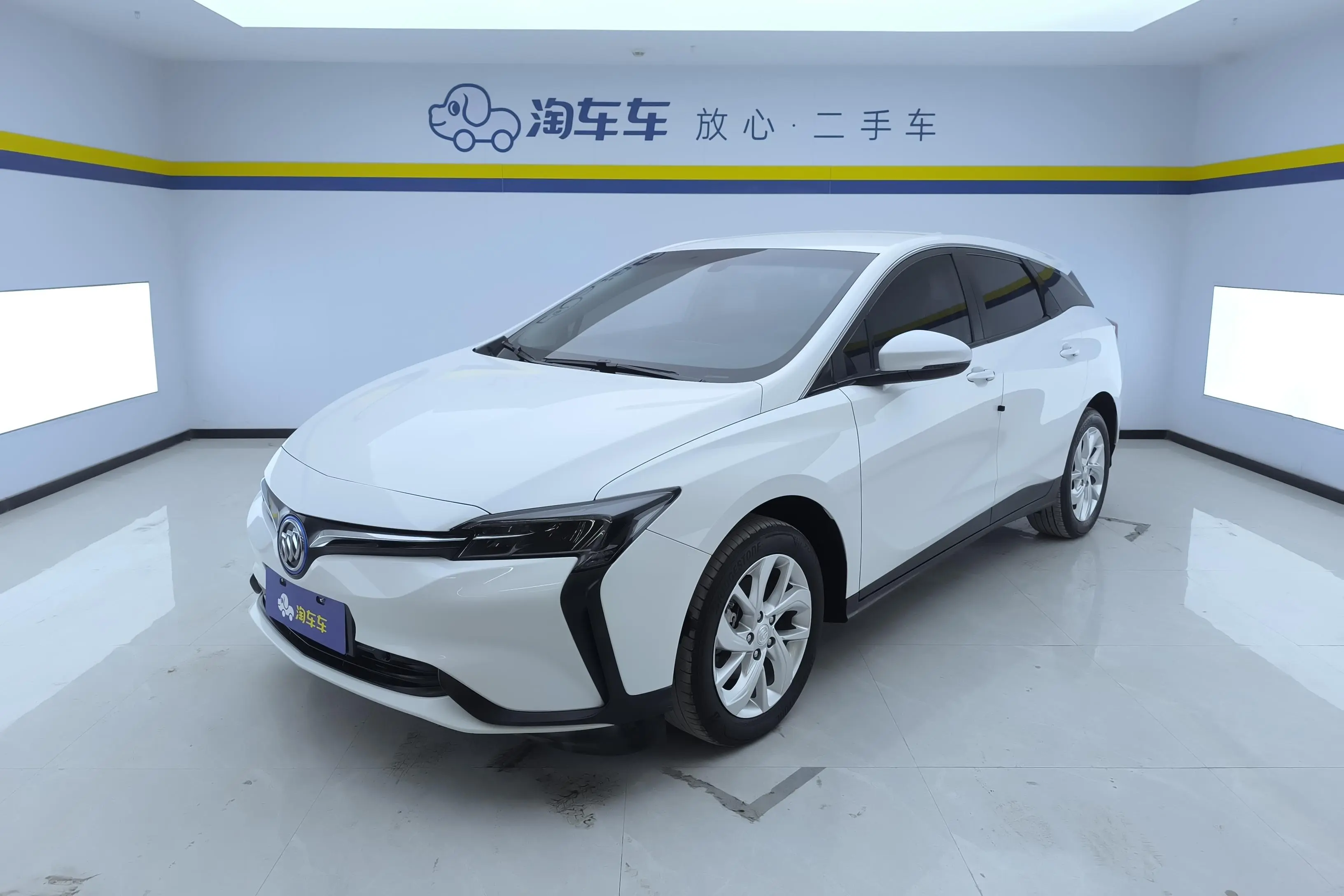 Buick Micro blue 6  из Китая