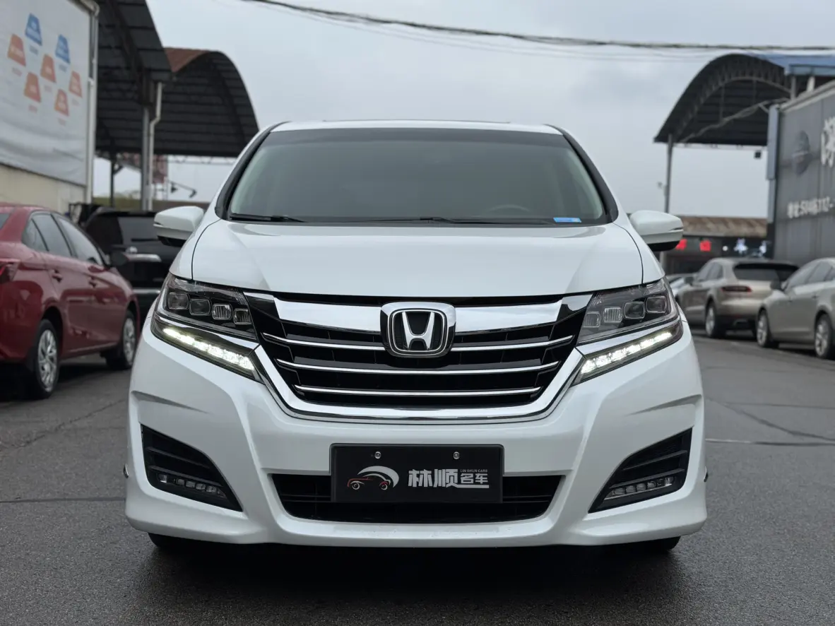 Honda Elysion (Alison)  из Китая