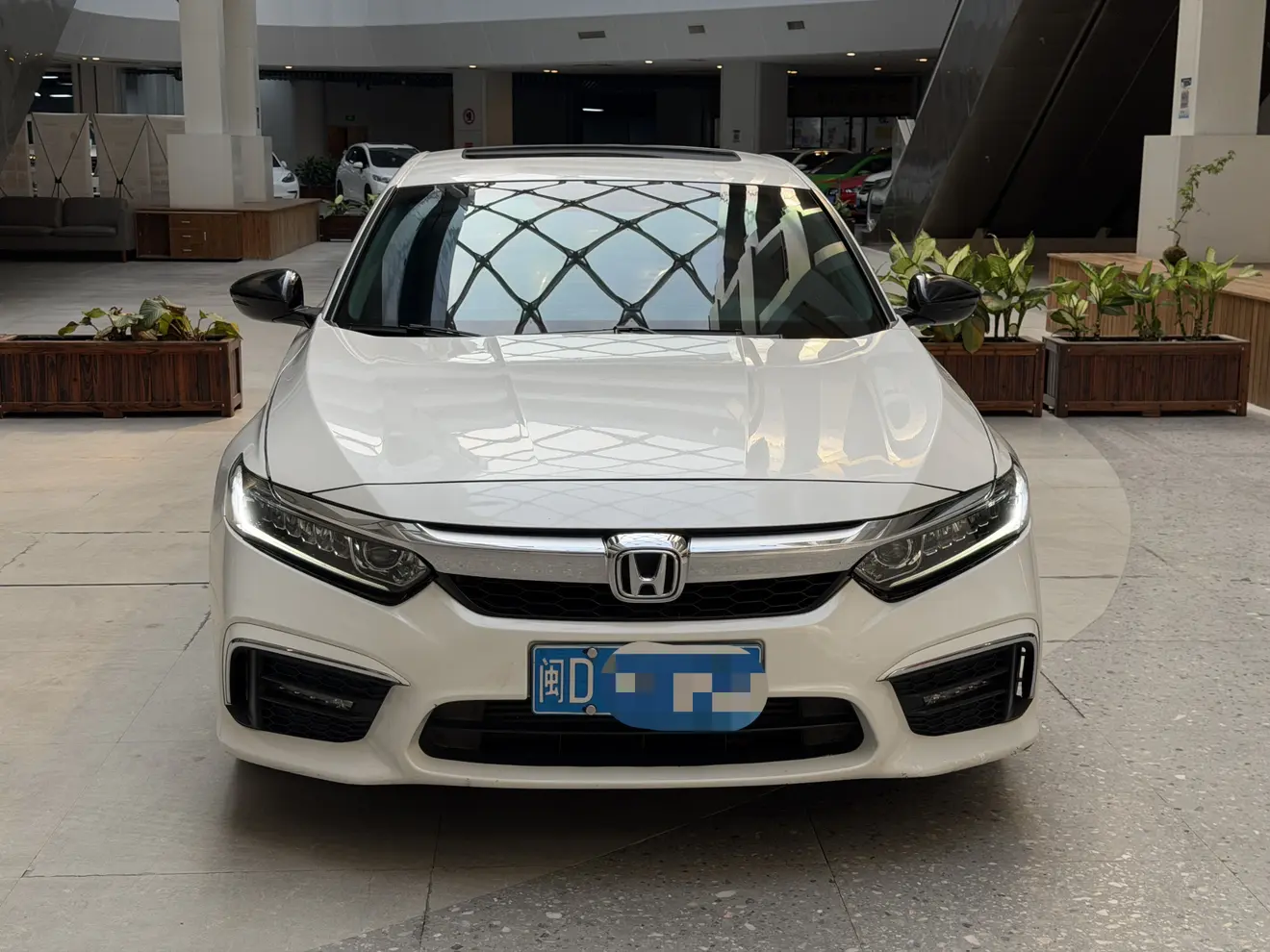 Honda Inspire (Yingshipai)  из Китая