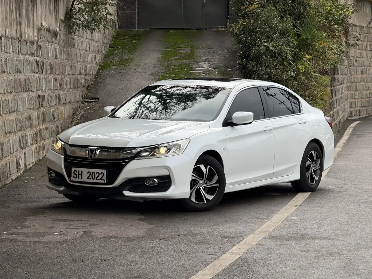 Honda Accord  из Китая