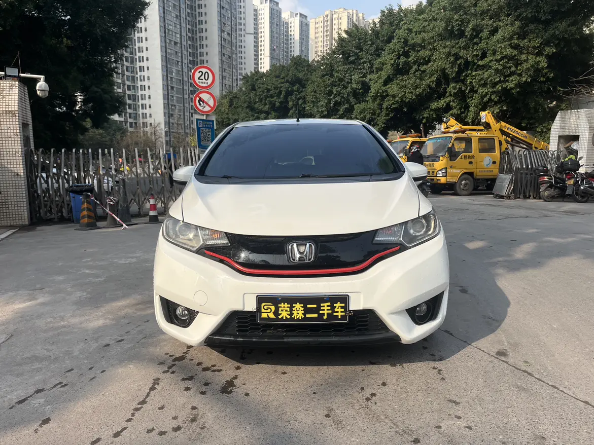 Honda Fit  из Китая
