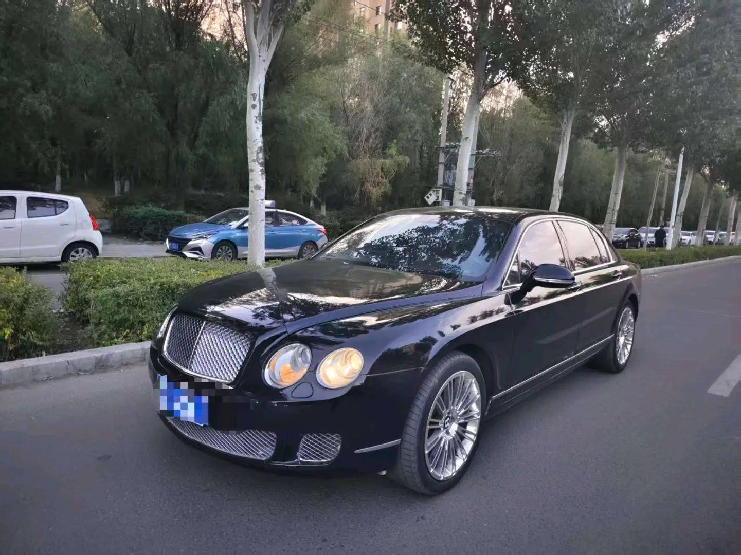 Bentley Galloping  из Китая