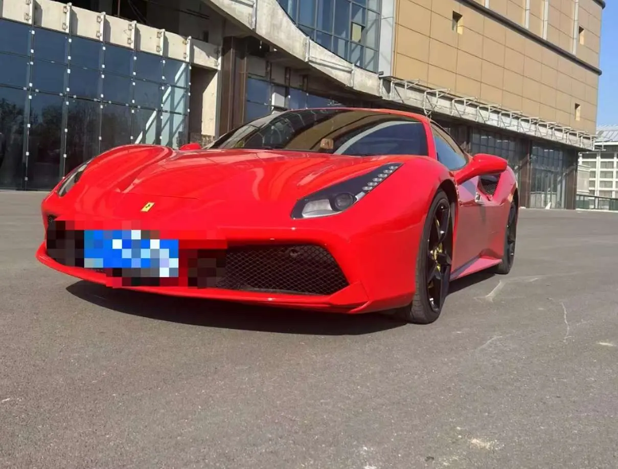 Ferrari 488  из Китая