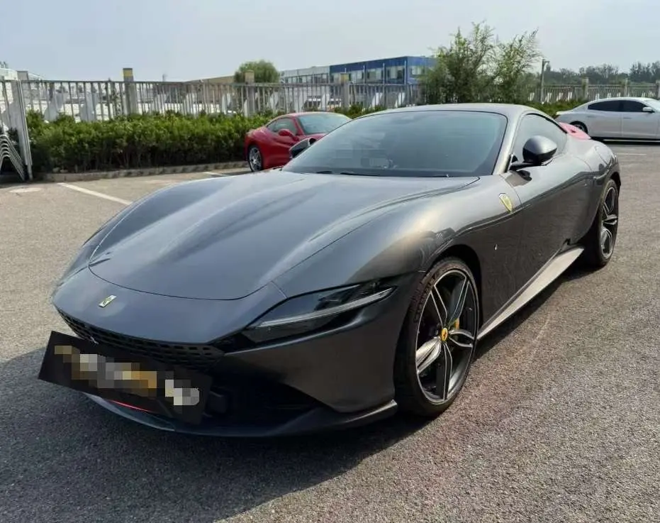 Ferrari Roma  из Китая