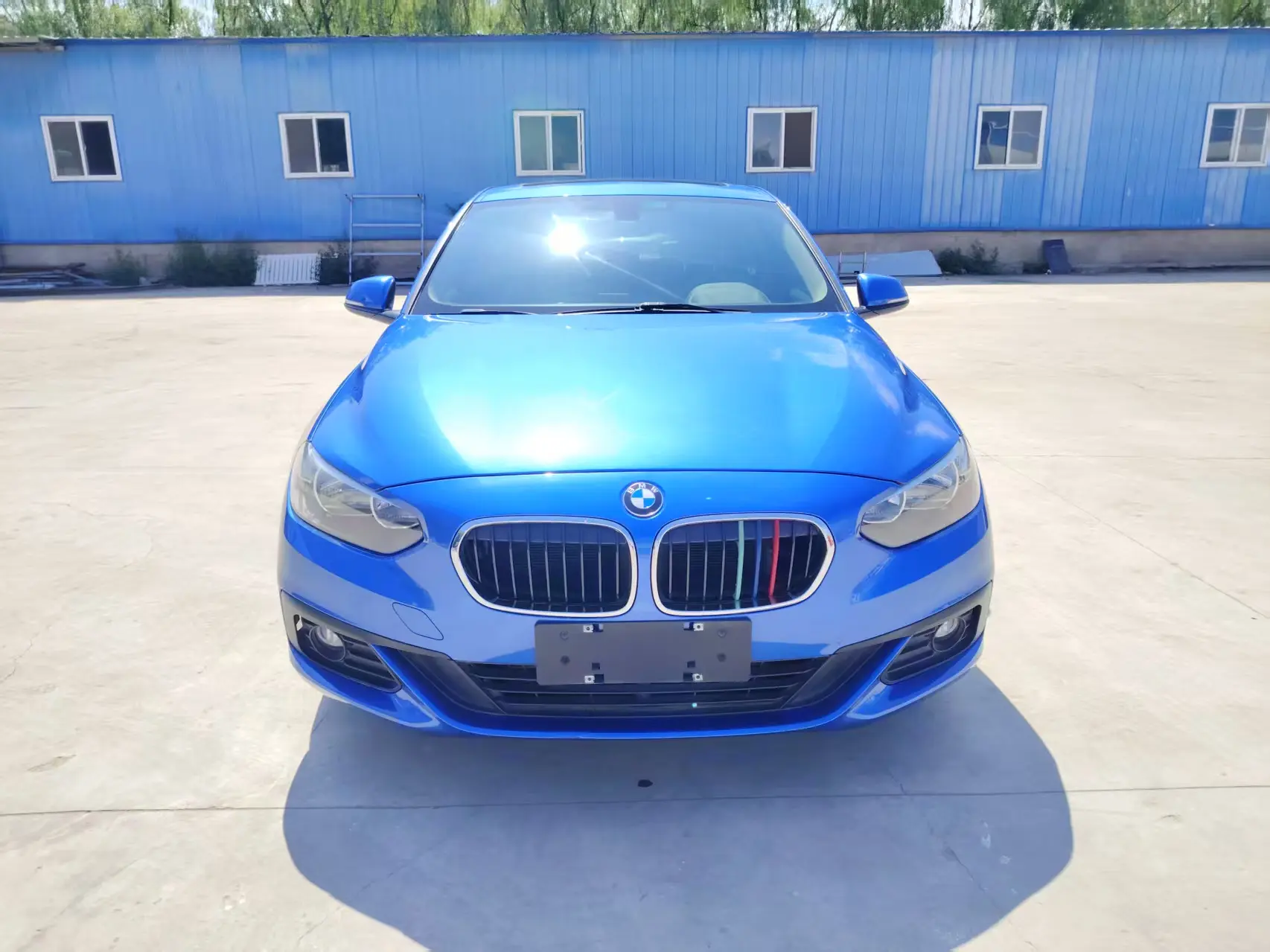 BMW 1 Series  из Китая
