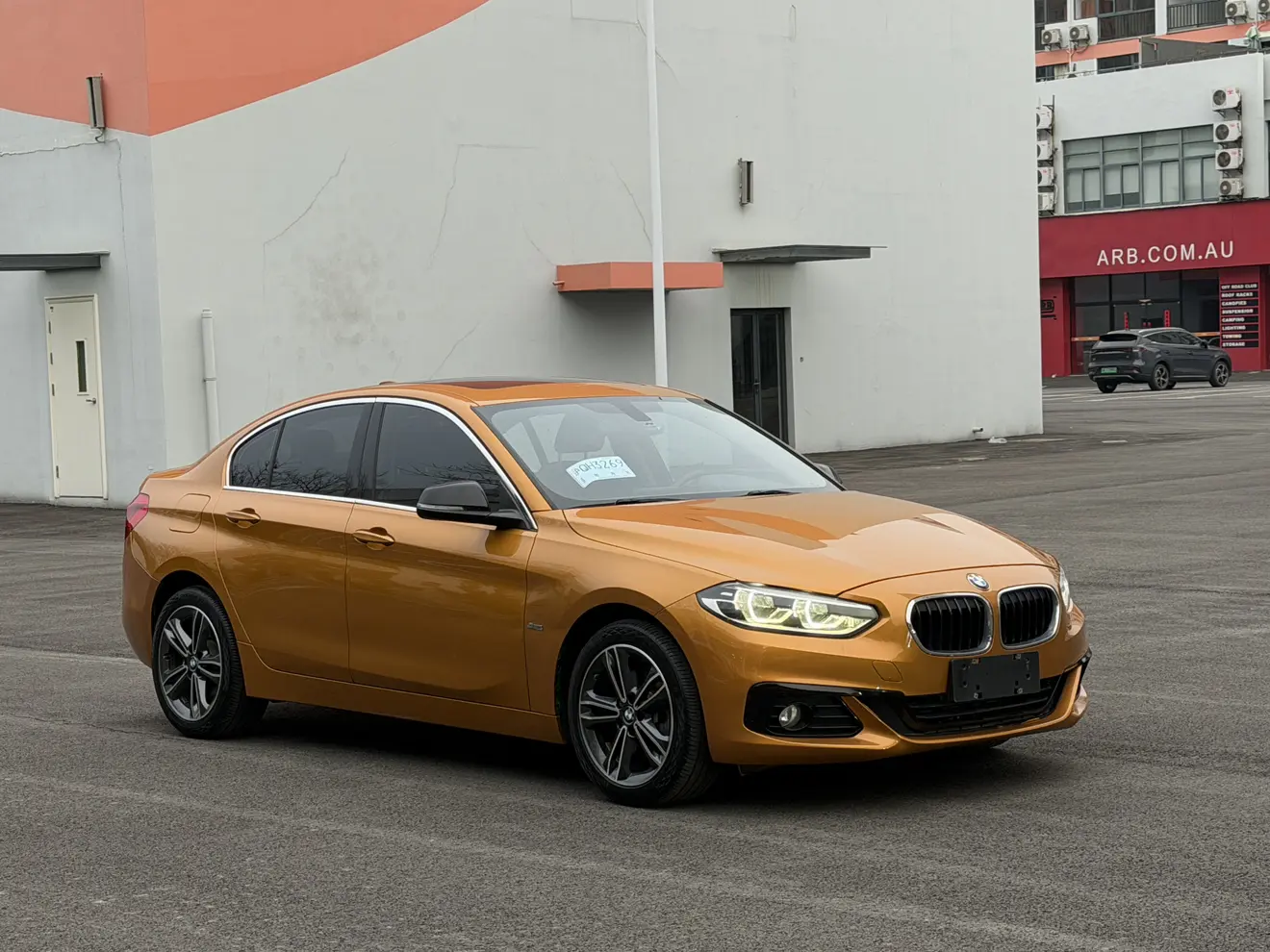 BMW 1 Series  из Китая
