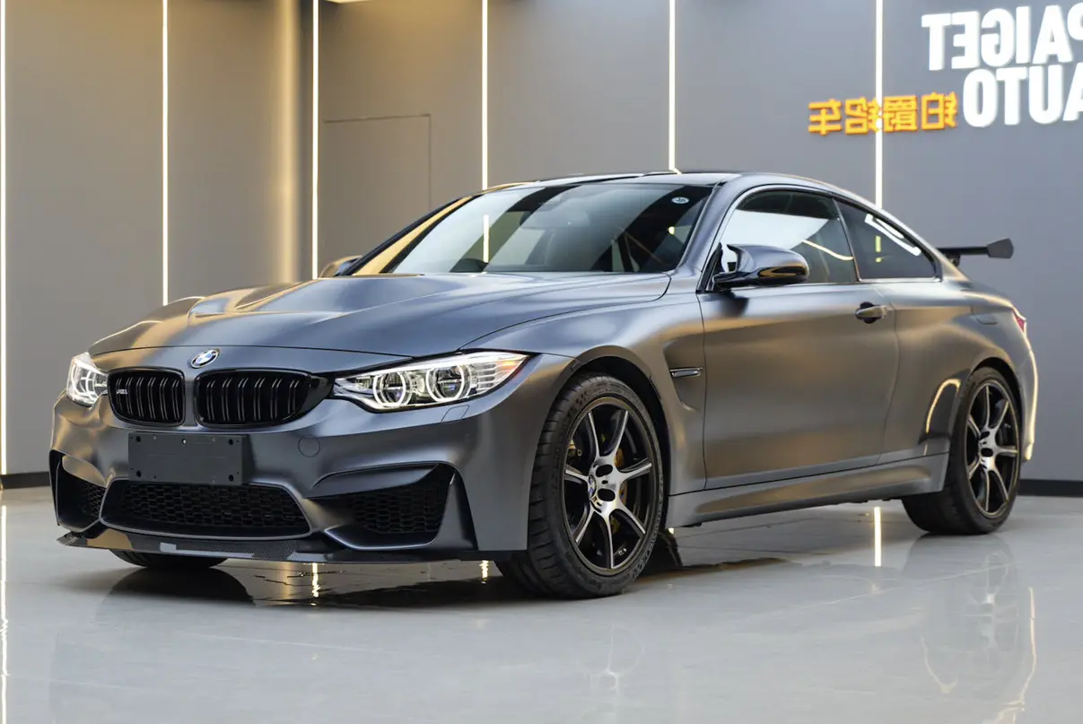 BMW M4  из Китая