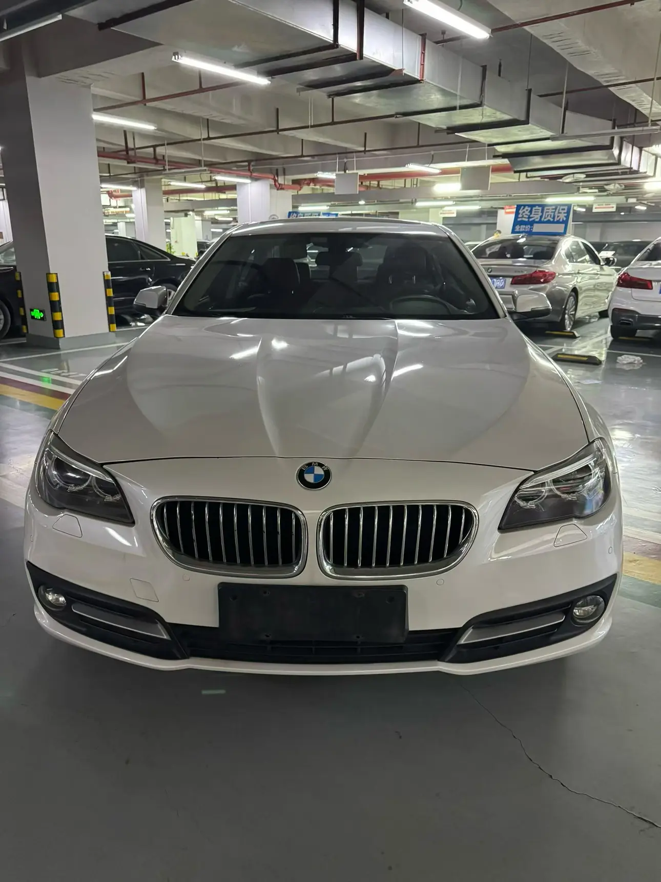 BMW 5 Series  из Китая