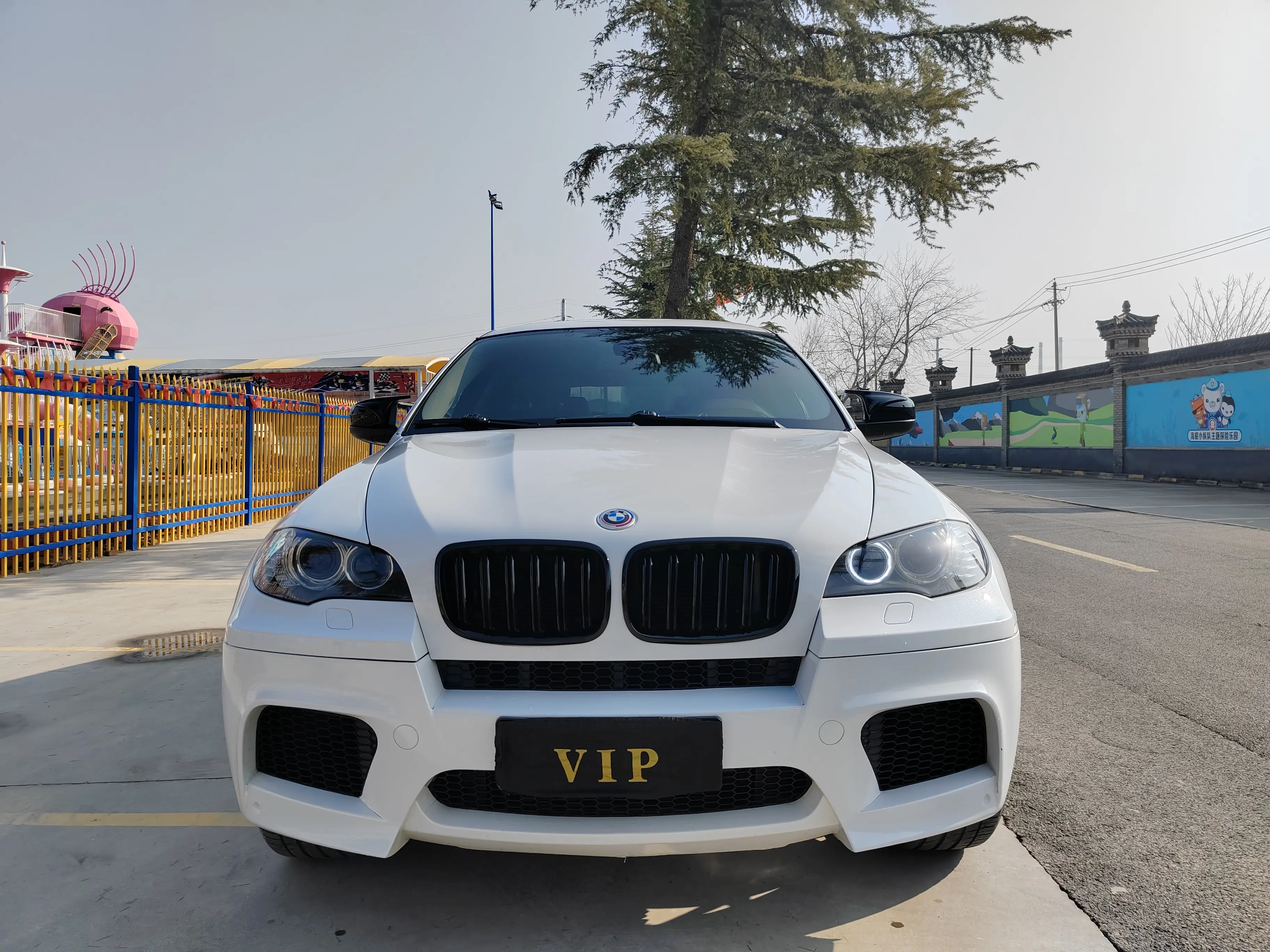 BMW X6  из Китая