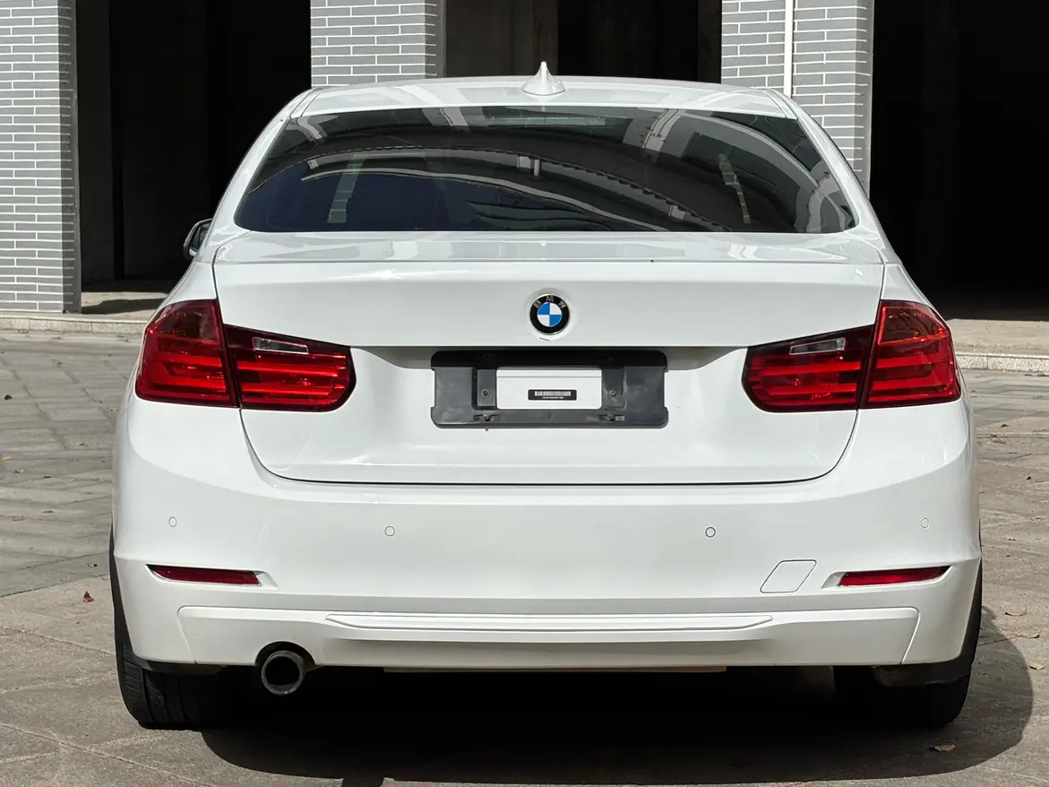 BMW 3 Series  из Китая