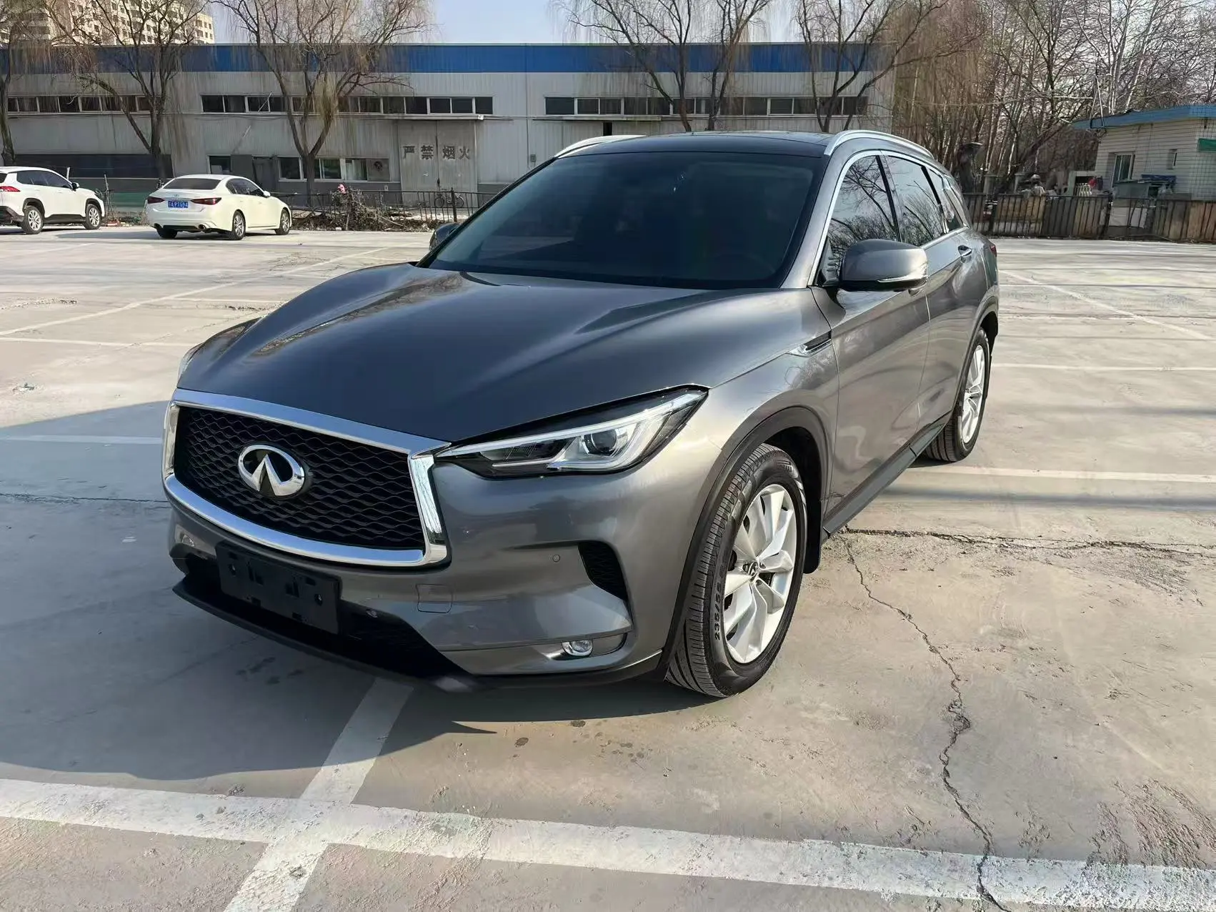 Infiniti QX50  из Китая