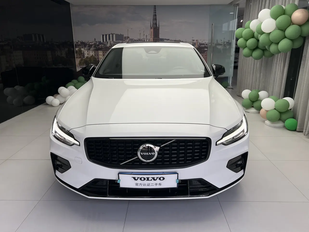 Volvo S60  из Китая