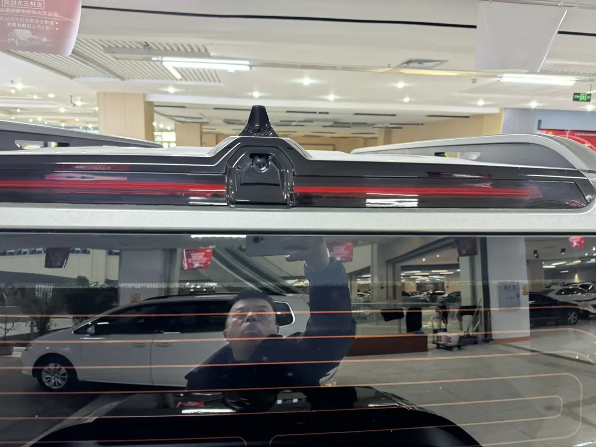 Jietu Shanhai Jetour Traveler C-DM  из Китая