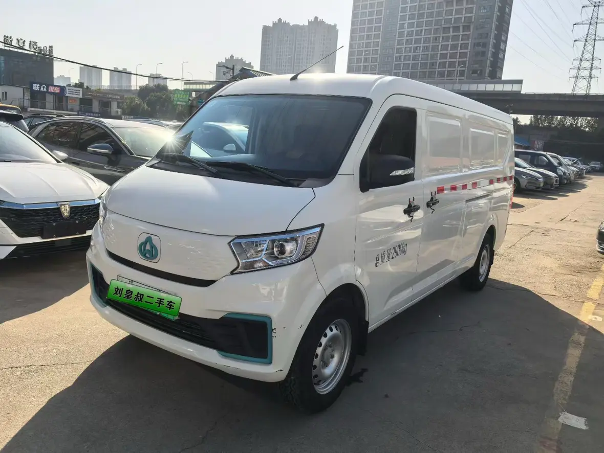 Changan span Crossstar V7 EV  из Китая