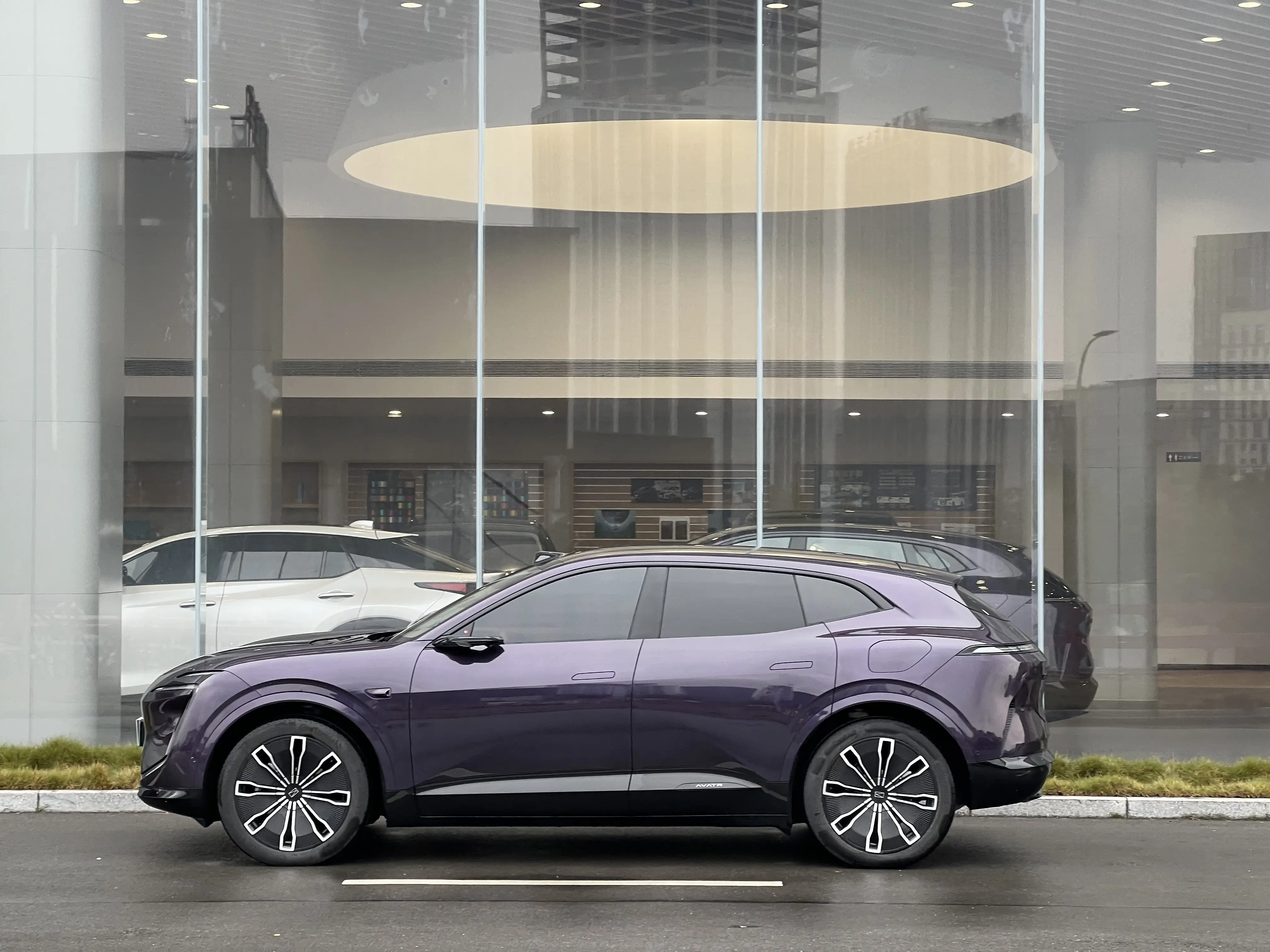 AVATR 07  из Китая