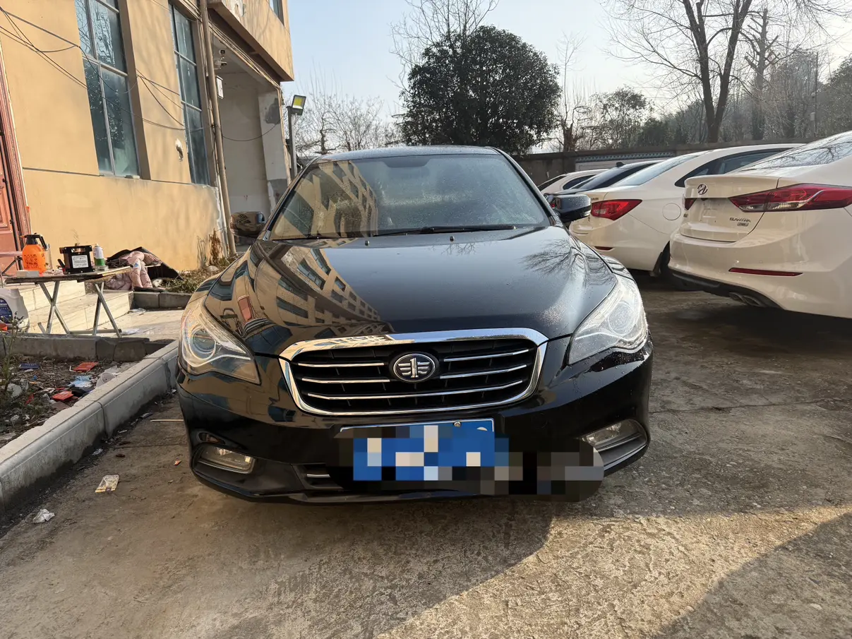 FAW Bestune B50 (Besturn B50)  из Китая