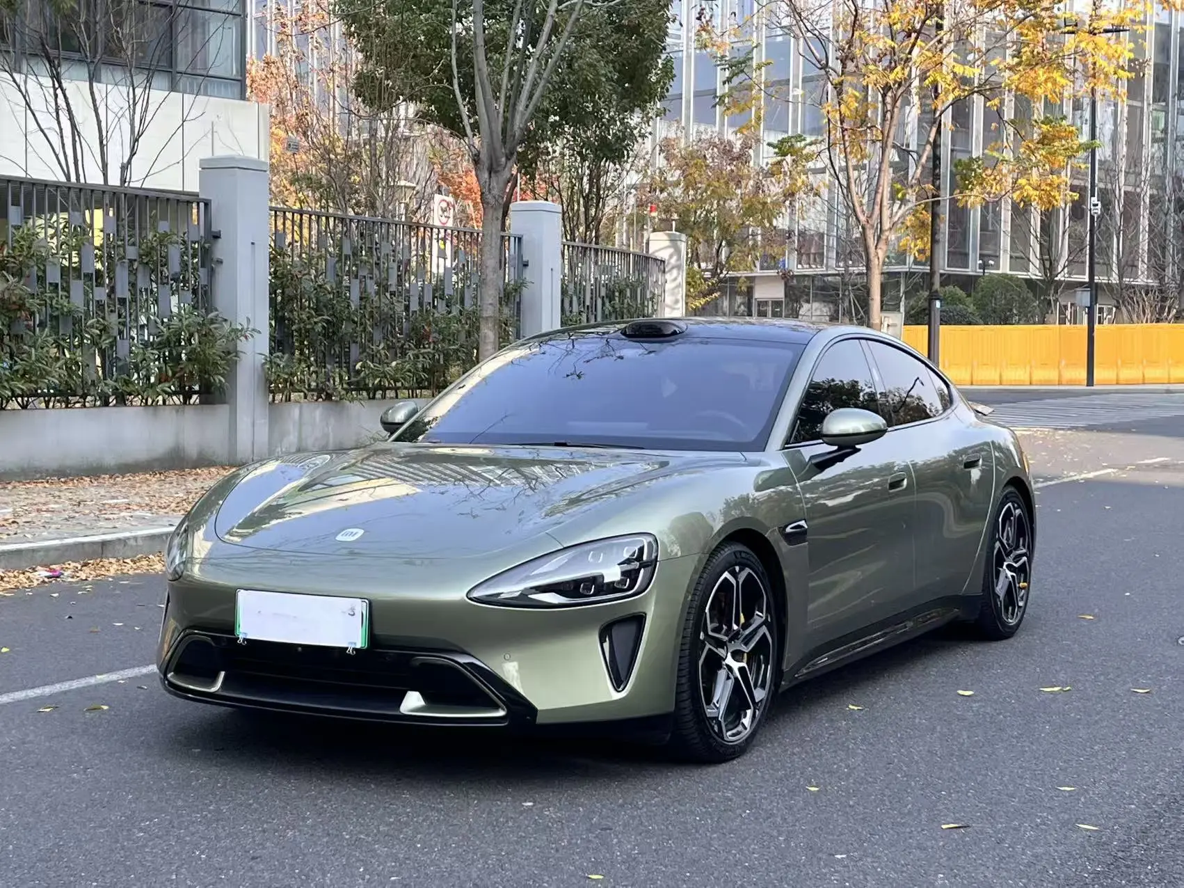 Xiaomi car Xiaomi SU7  из Китая