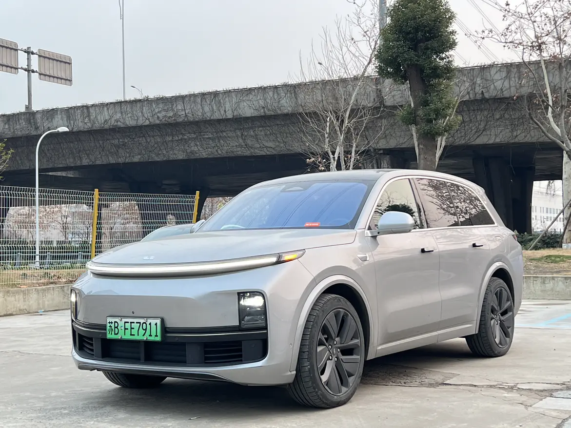 Li L8 (Ideal L8)  из Китая