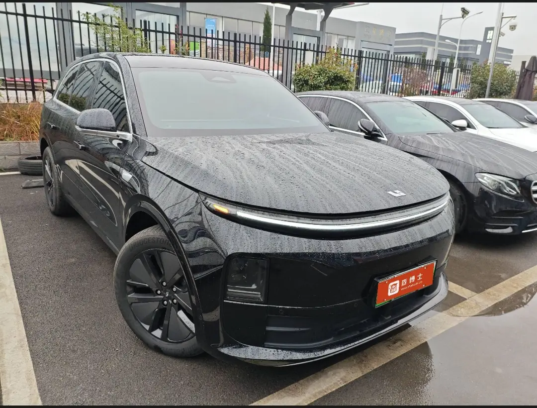 Li L6 (Ideal L6)  из Китая