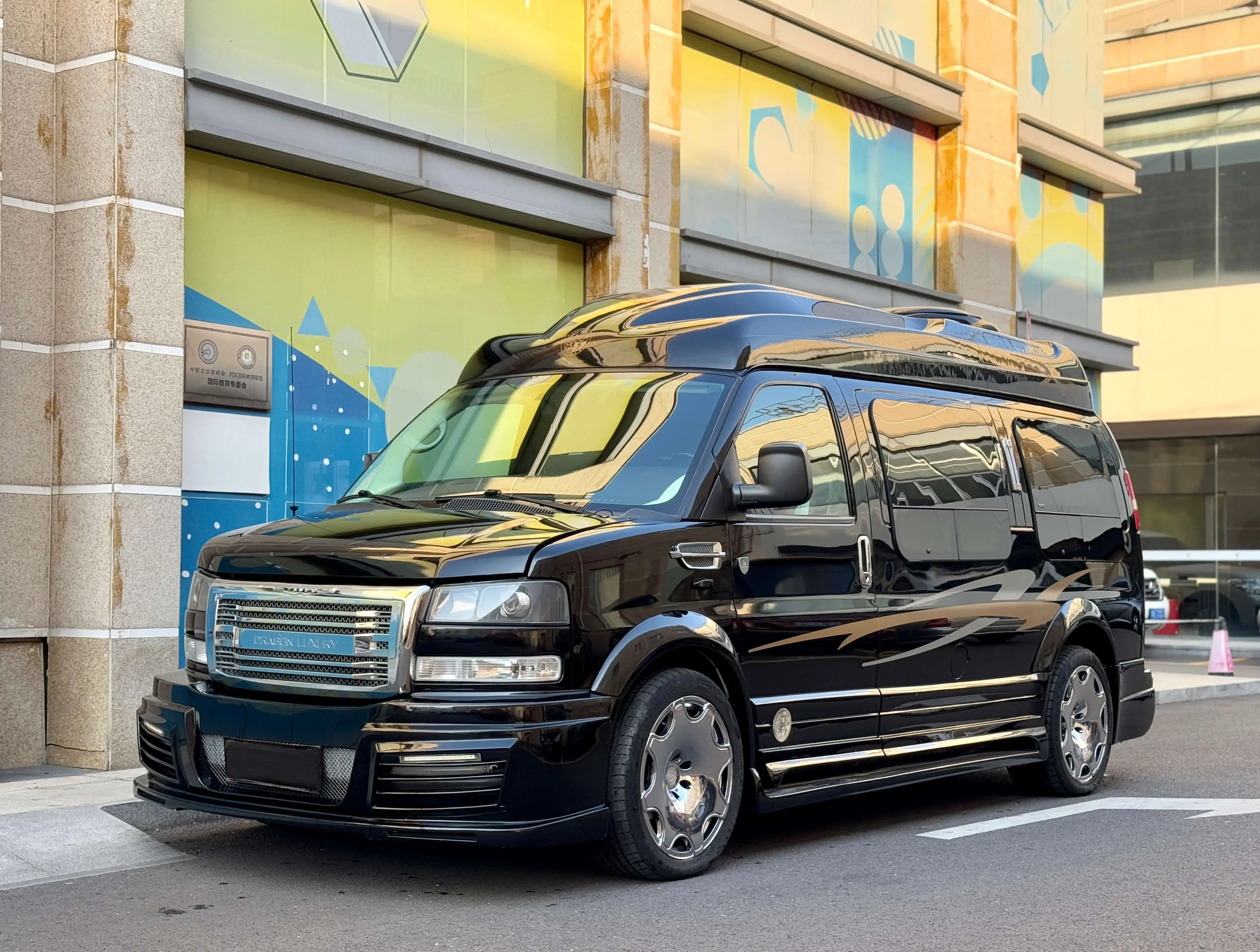 GMC SAVANA  из Китая