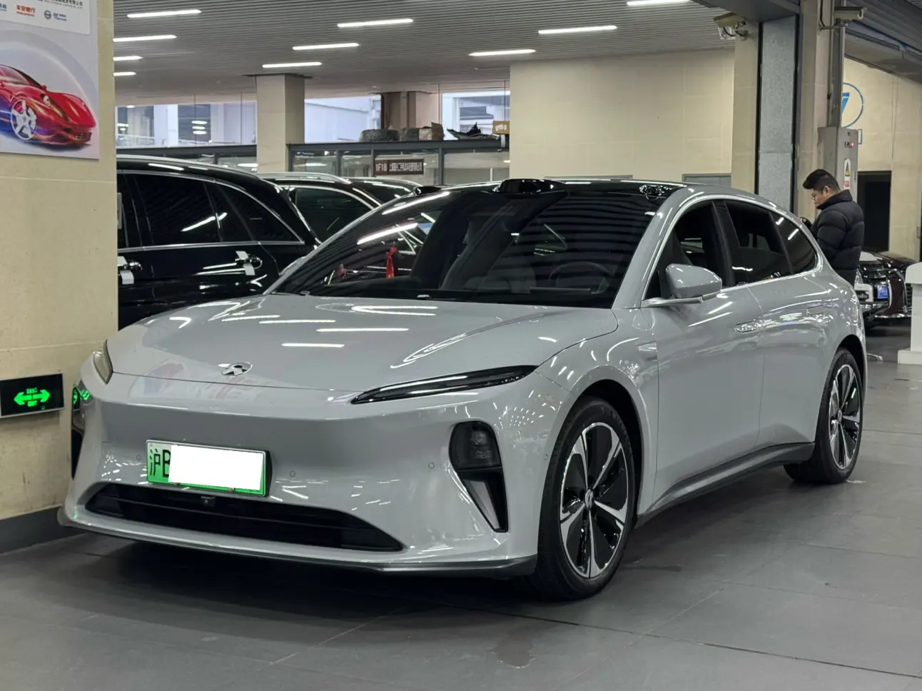 NIO ET5T  из Китая