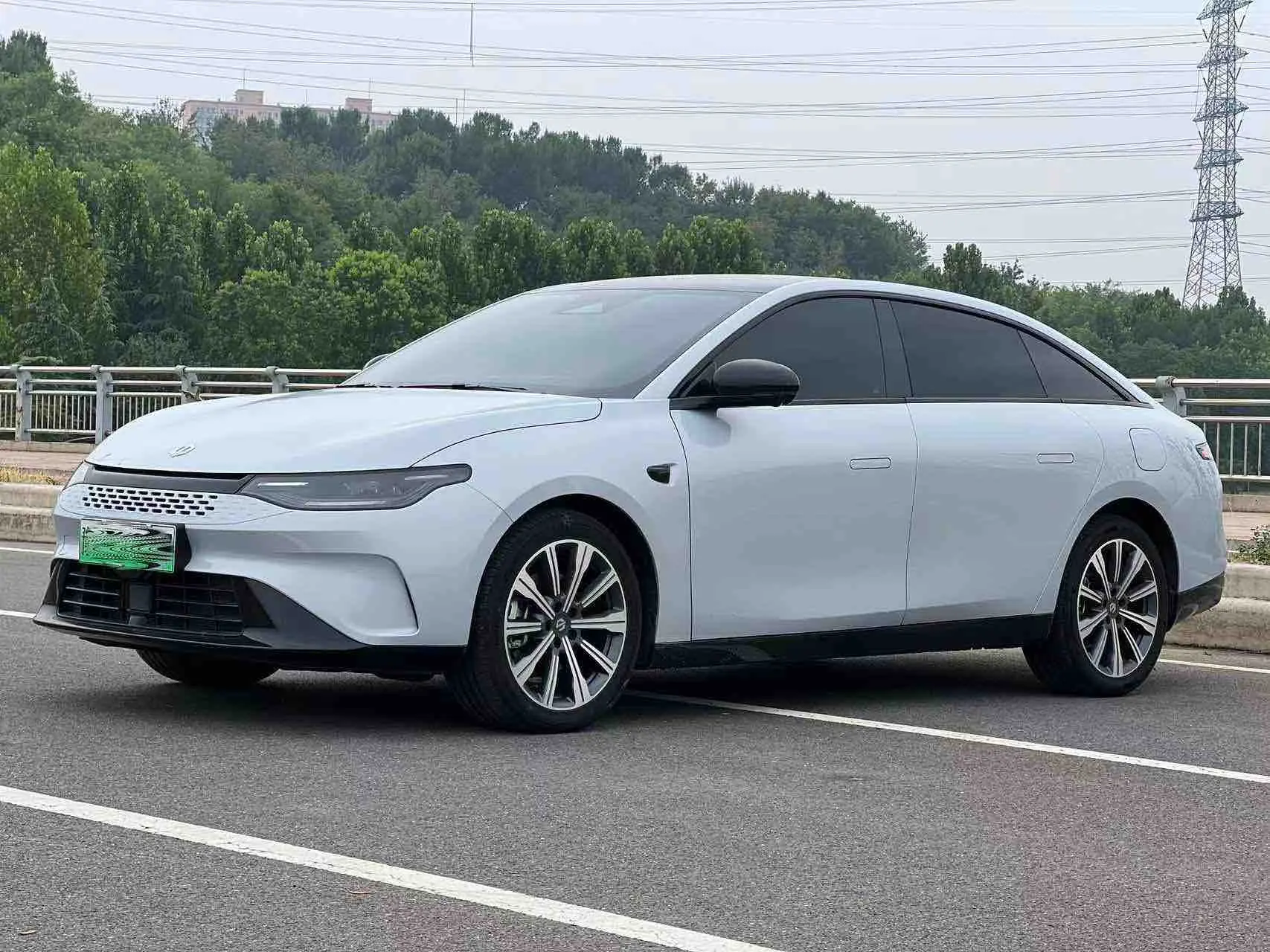 Leapmotor Zero running C01  из Китая