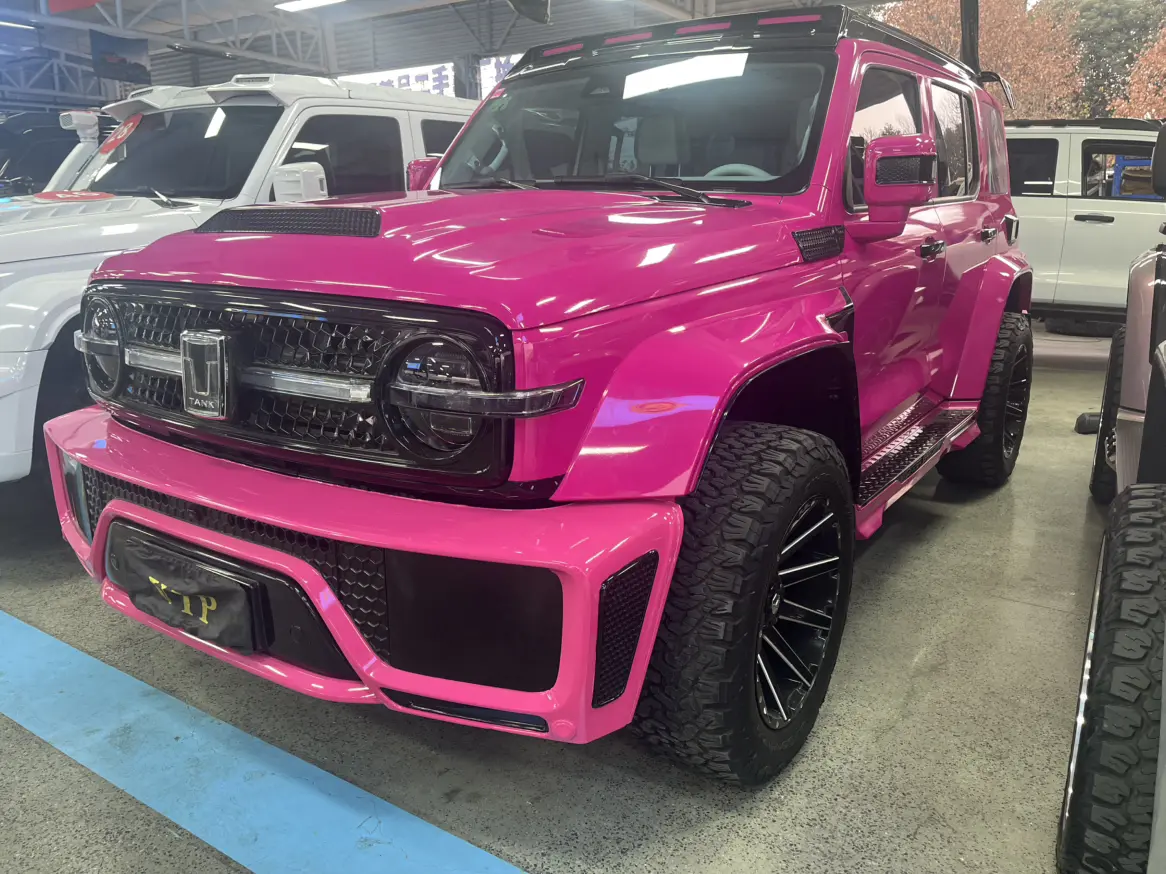 Tank Cyber  300  из Китая