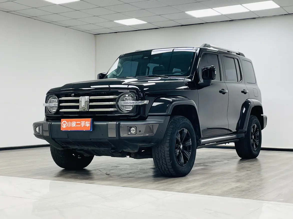 Tank 300  из Китая