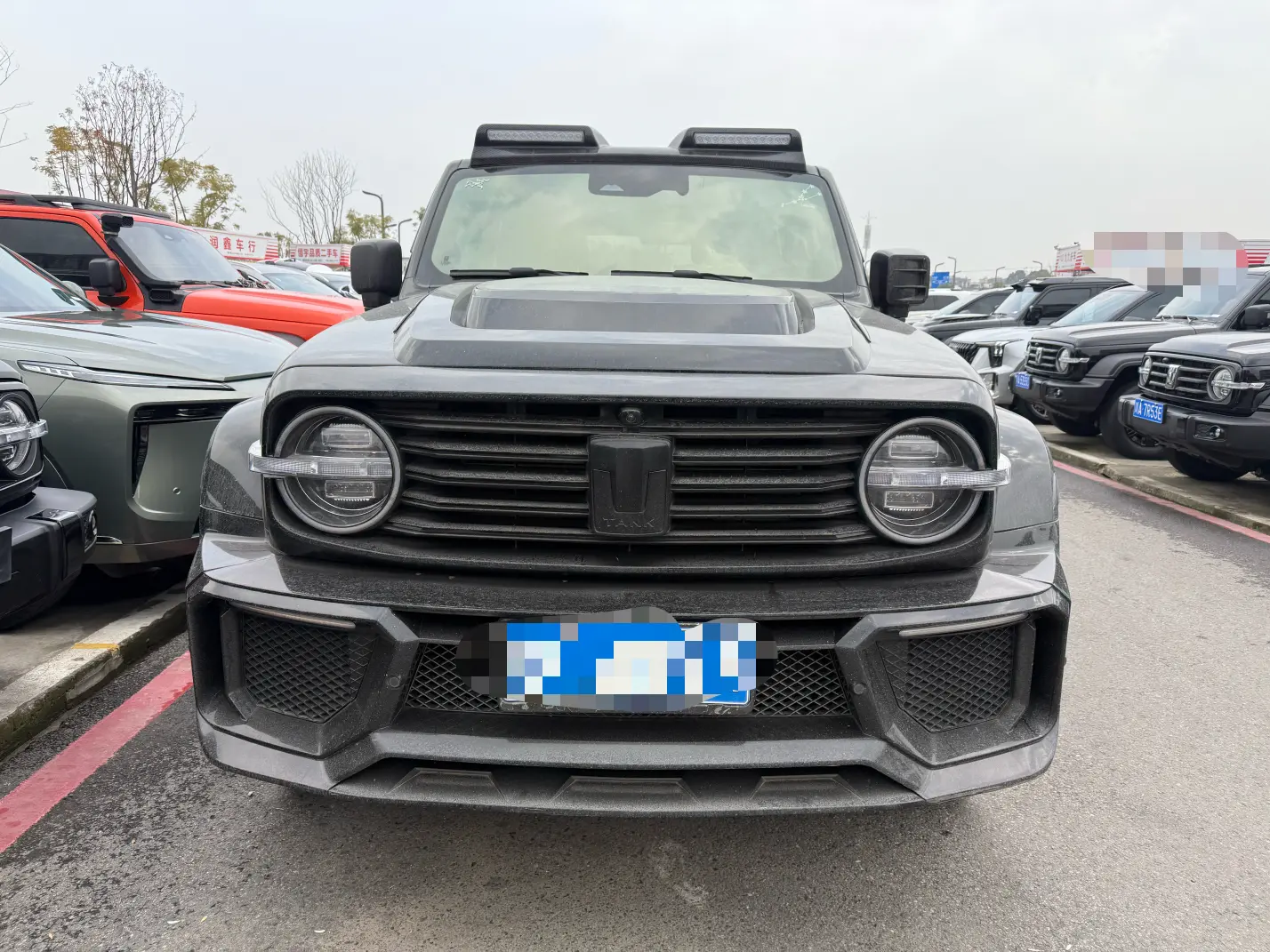 Tank 300  из Китая