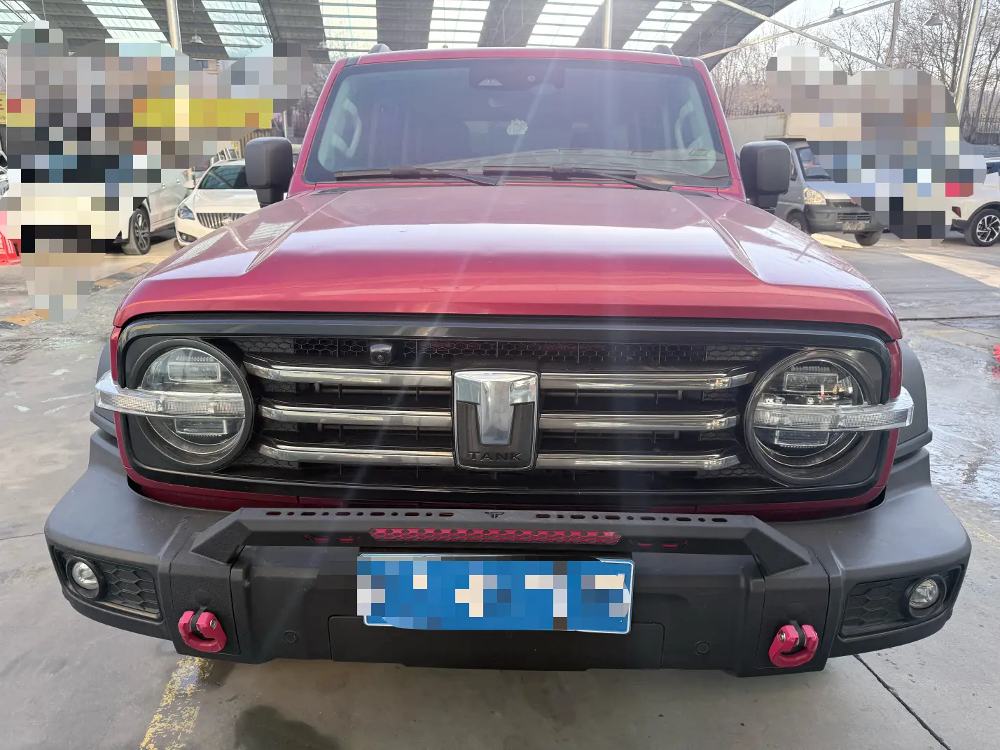 Tank 300  из Китая