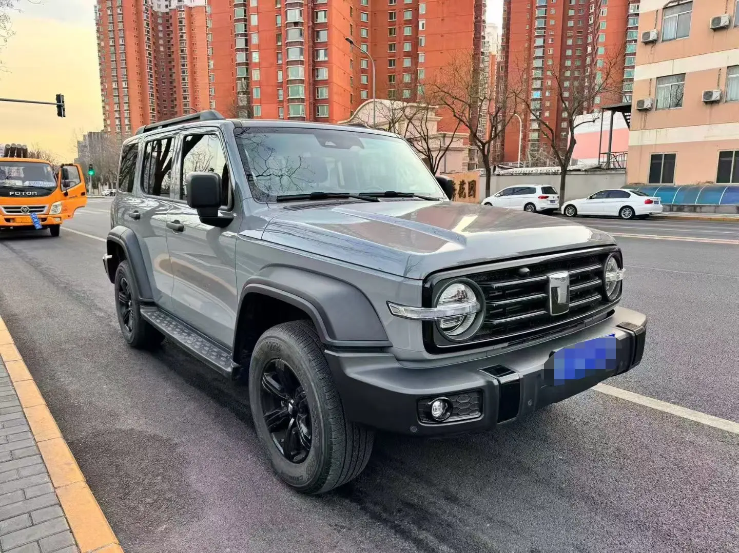 Tank 300  из Китая