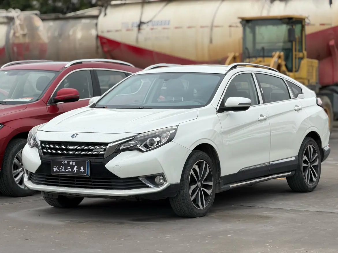 Kai Chen Venucia T90  из Китая