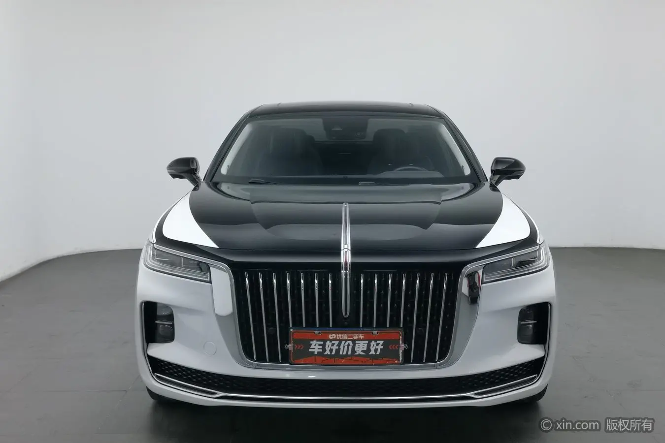 Hongqi H9  из Китая