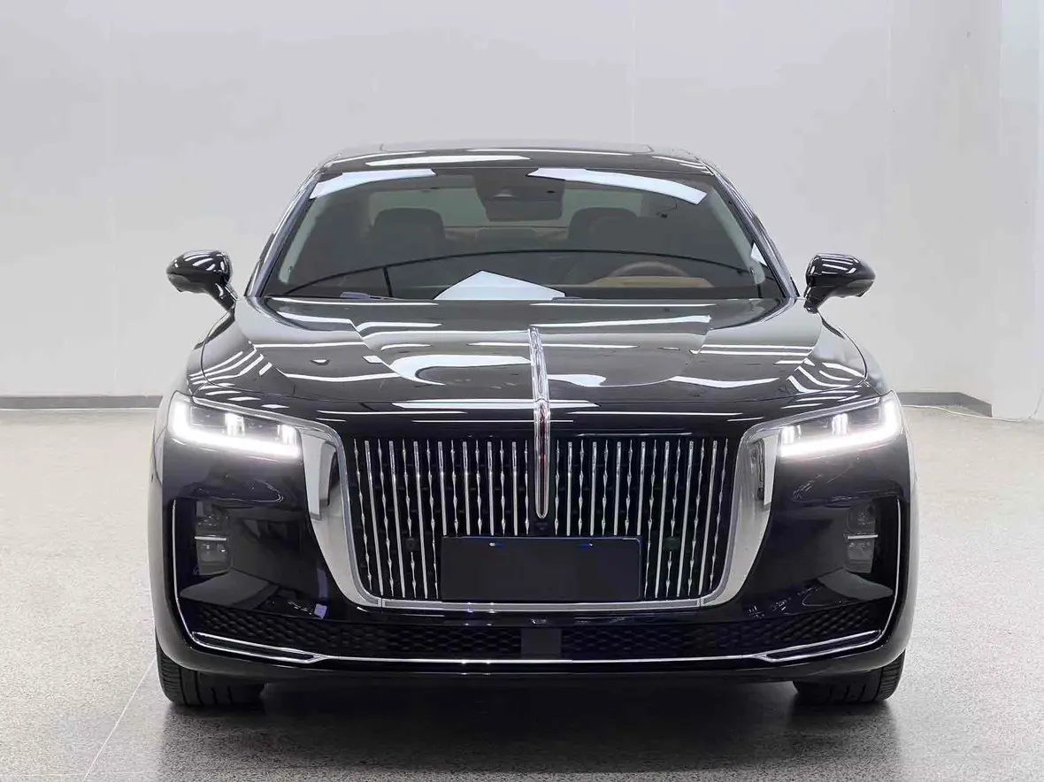 Hongqi H9  из Китая