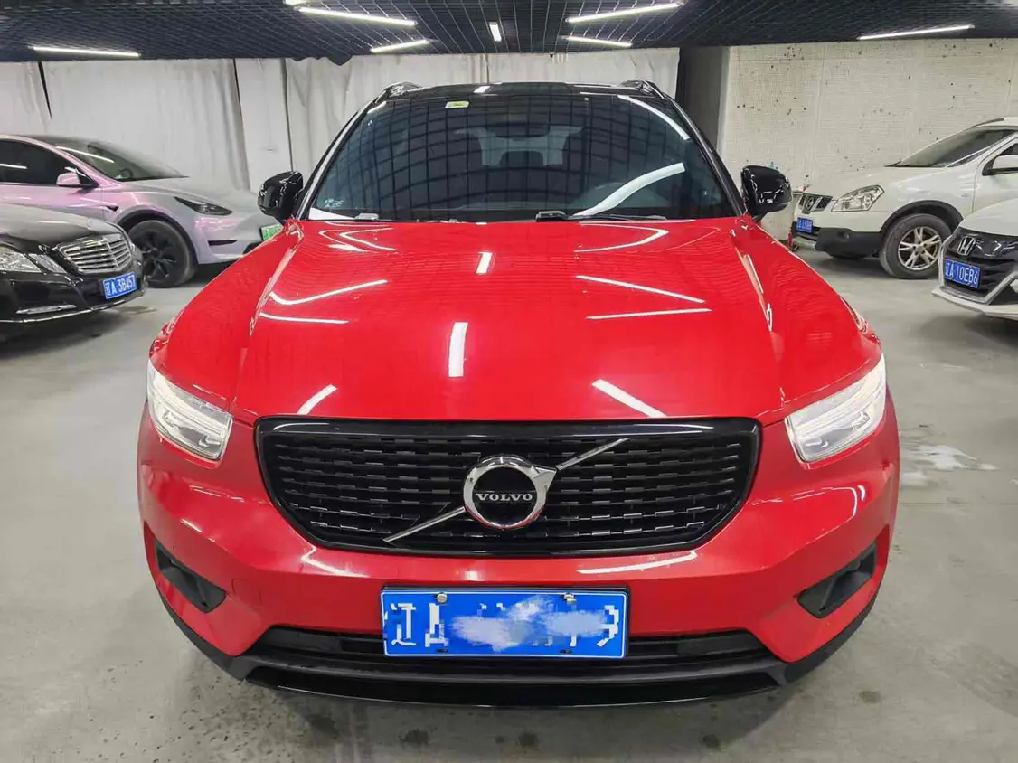 Volvo XC40  из Китая