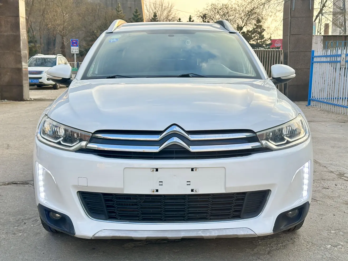 Citroën C3-XR  из Китая