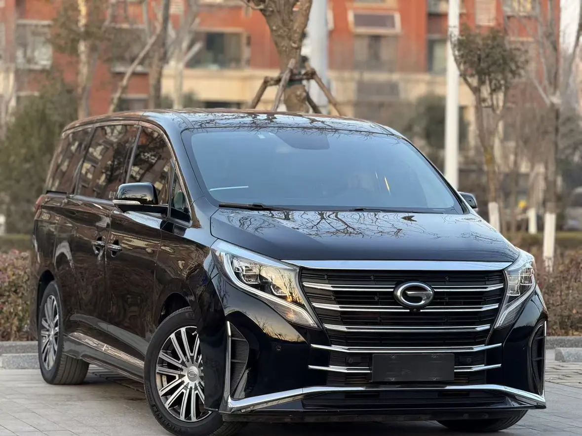 GAC Trumpchi M8  из Китая