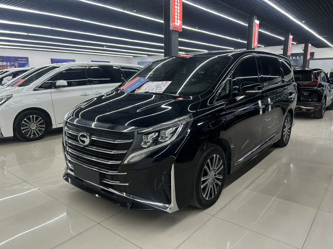 GAC Trumpchi M8  из Китая