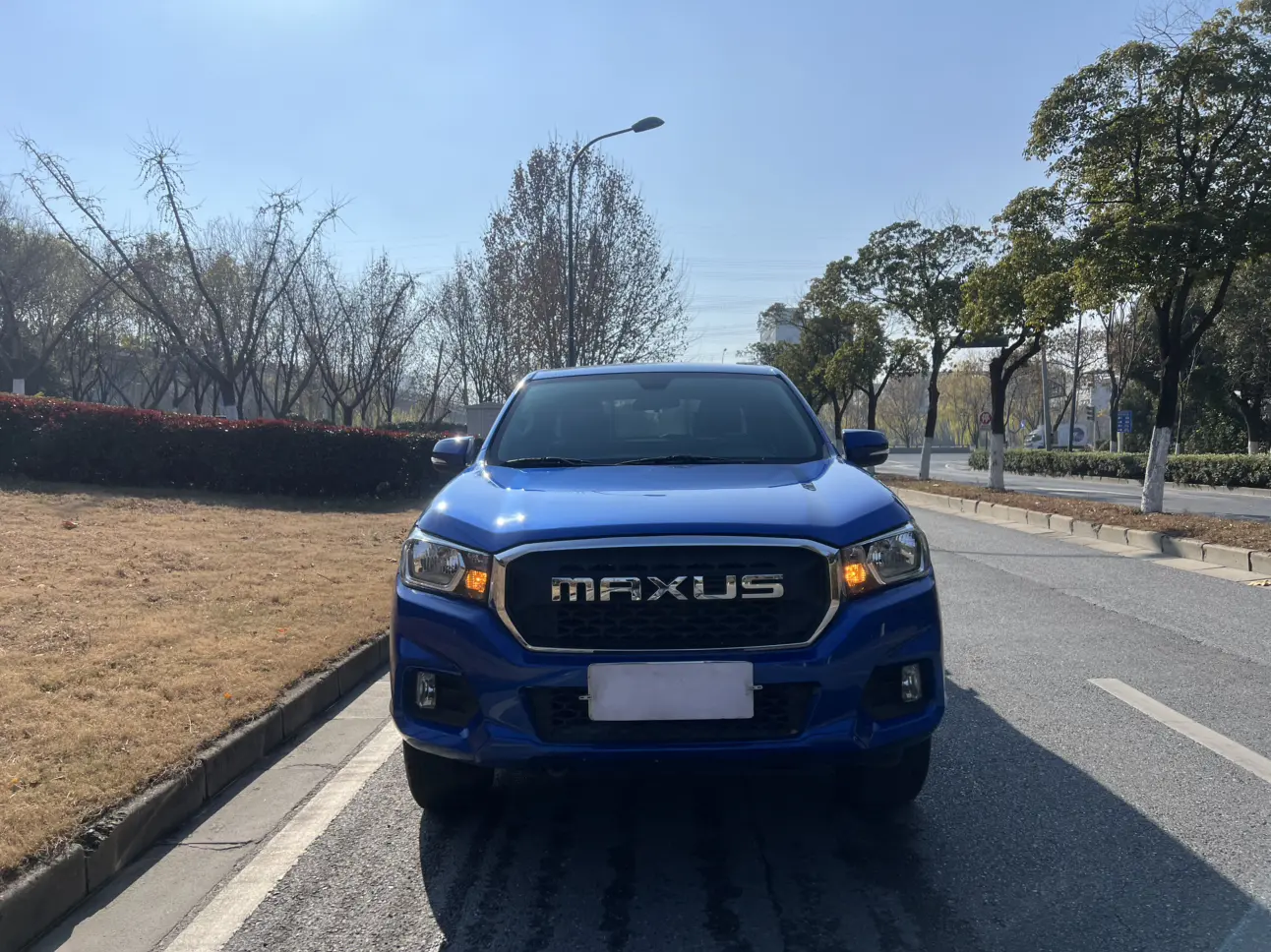 Datong Maxus T70  из Китая