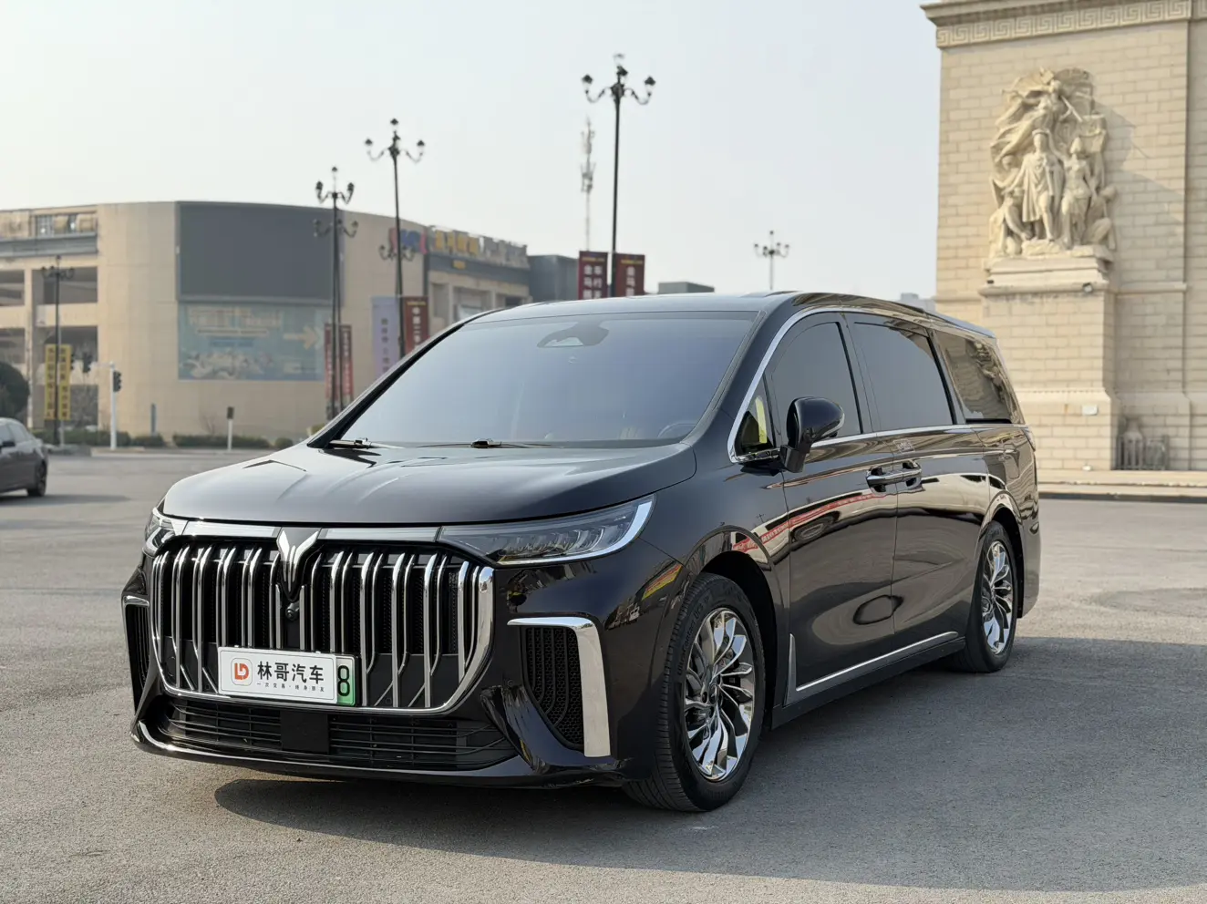 Voyah Lantu Dreamer PHEV  из Китая