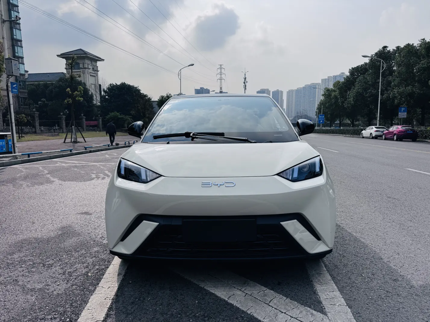 BYD Seagull  из Китая