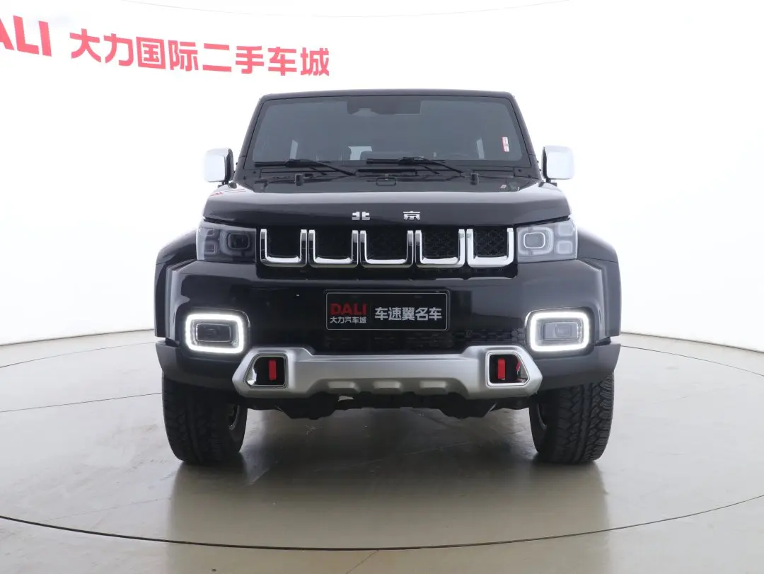 BAIC Beijing Off-road BJ40  из Китая