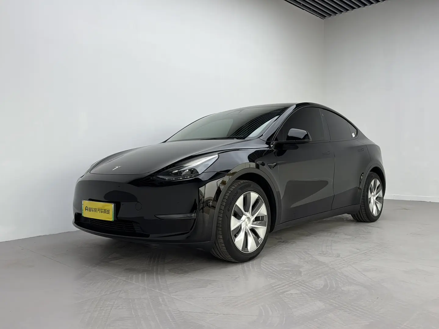 Tesla Model Y  из Китая