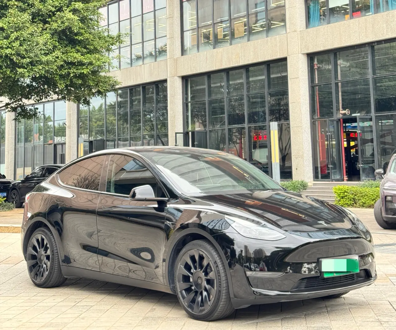 Tesla Model Y  из Китая