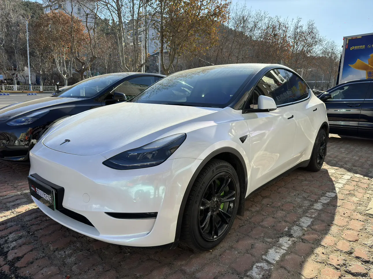 Tesla Model Y  из Китая