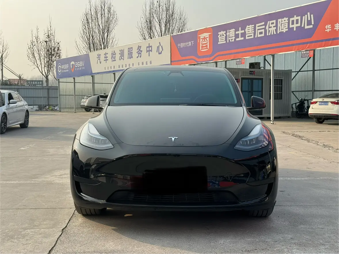 Tesla Model Y  из Китая