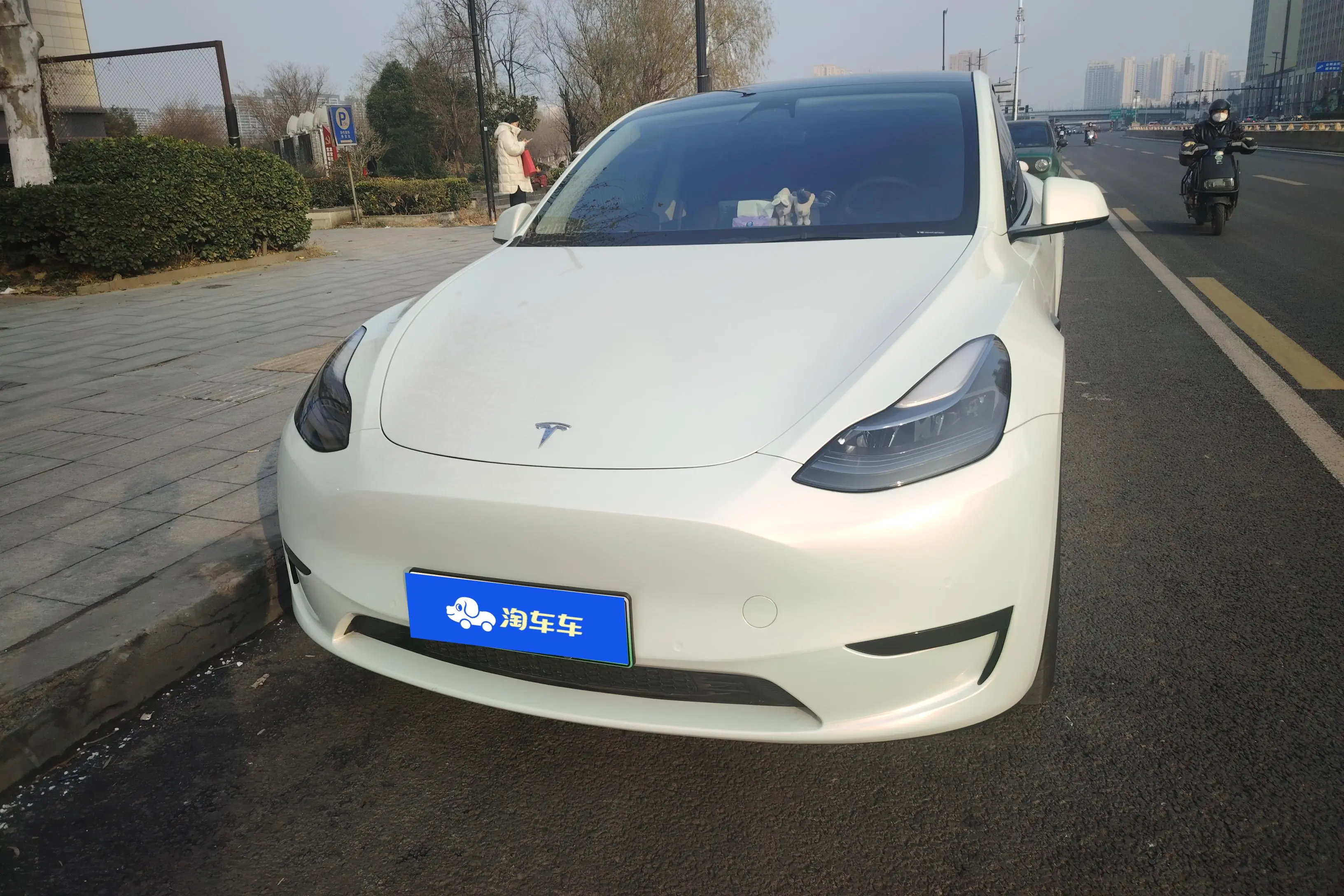 Tesla Model Y  из Китая